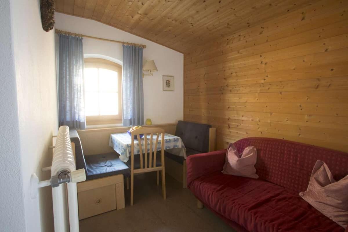 Unterdornerhof Aparthotel Лагундо Екстериор снимка